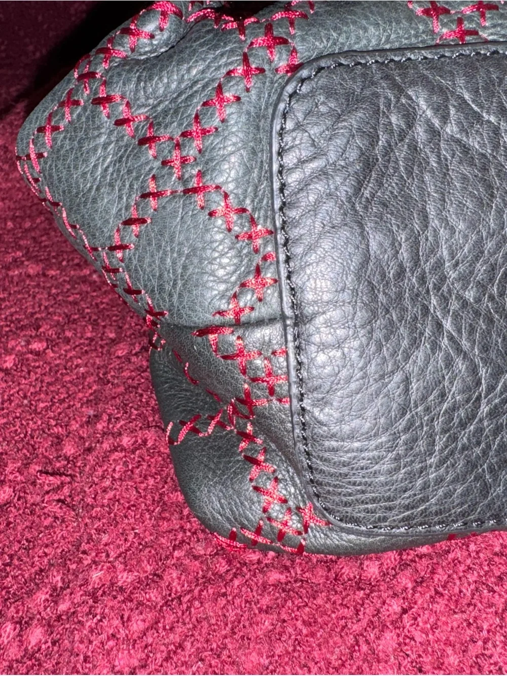 Rare Isabella Fiore Leather Shoulder Hobo Bag with Multicolor Floral Embroidery - Picture 6 of 12